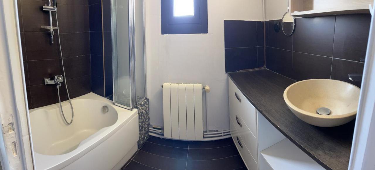 Sun Escape, Appart Renove Climatise 3 Pieces 4-6 Pers, 350M De La Plage Marseille Eksteriør bilde
