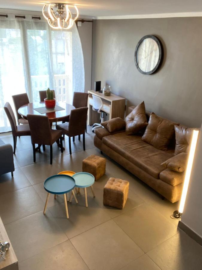 Sun Escape, Appart Renove Climatise 3 Pieces 4-6 Pers, 350M De La Plage Marseille Eksteriør bilde